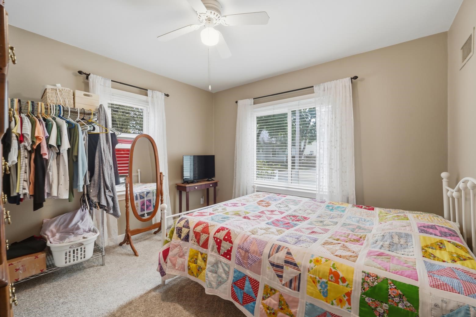 115 Carolina Avenue Waterloo IA 50701