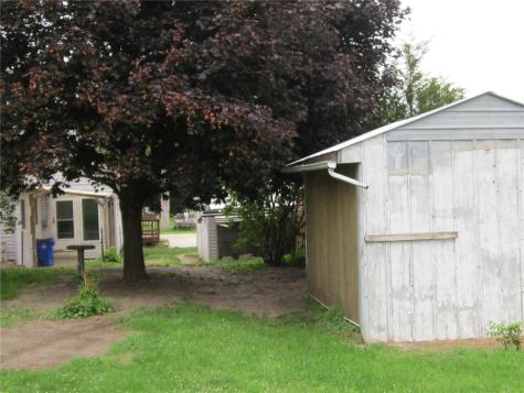 2402 Fruitland Boulevard SW Cedar Rapids IA 52404