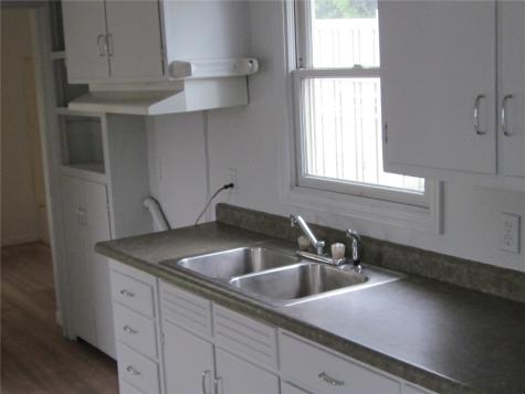 2402 Fruitland Boulevard SW Cedar Rapids IA 52404