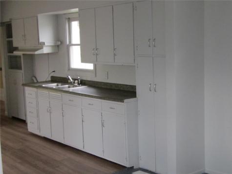2402 Fruitland Boulevard SW Cedar Rapids IA 52404