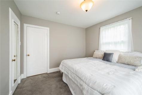 2662 Country Club Parkway SE Cedar Rapids IA 52403