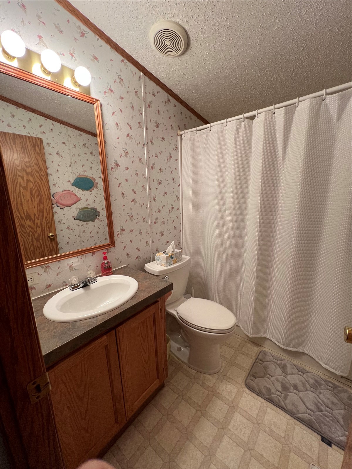 137 Horseshoe Drive Montezuma IA 50171