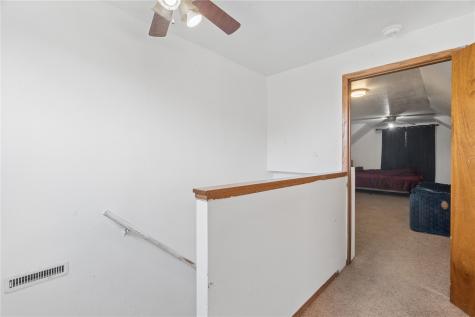 129 Northwood Drive Hiawatha IA 52233