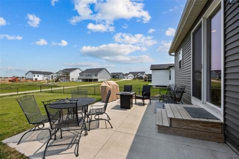 551 Spring Meadow Drive NE Mt Vernon IA 52314