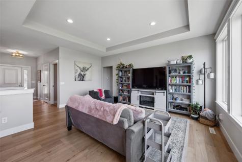 551 Spring Meadow Drive NE Mt Vernon IA 52314