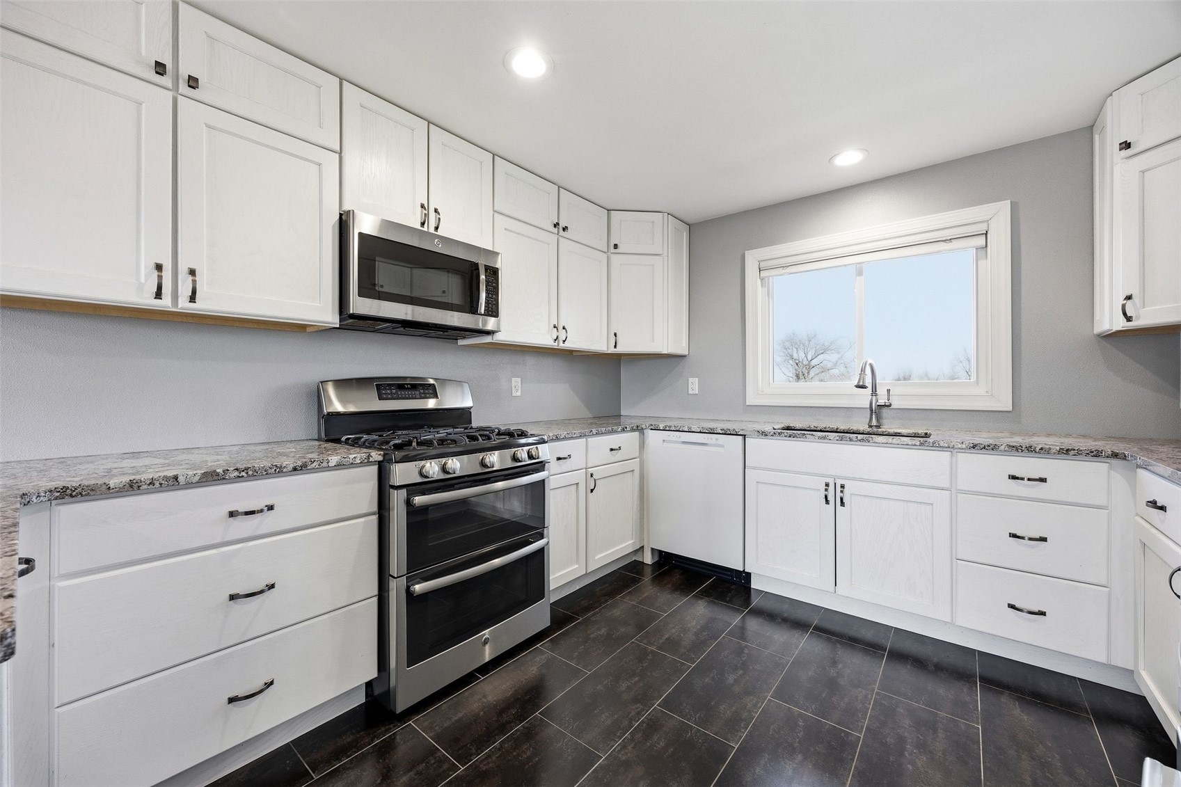 3578 Midway Road Toddville IA 52341