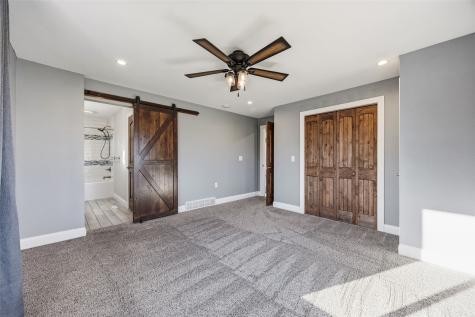 3578 Midway Road Toddville IA 52341