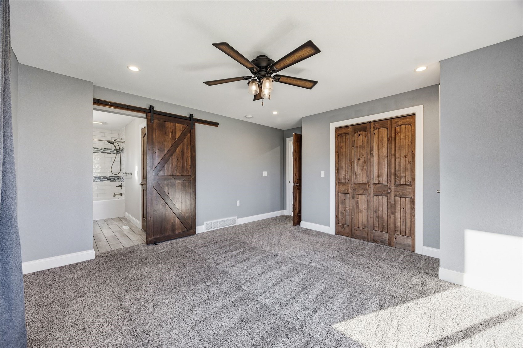 3578 Midway Road Toddville IA 52341