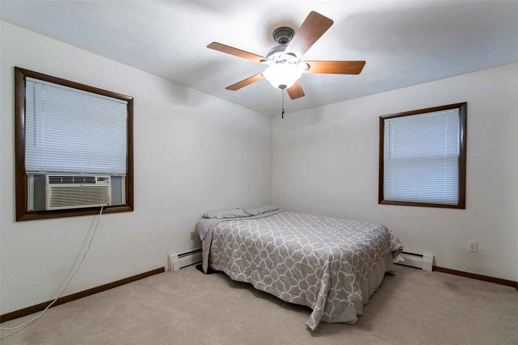107 Mill Avenue Springville IA 52336