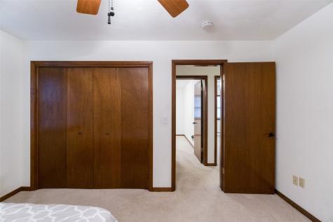 107 Mill Avenue Springville IA 52336