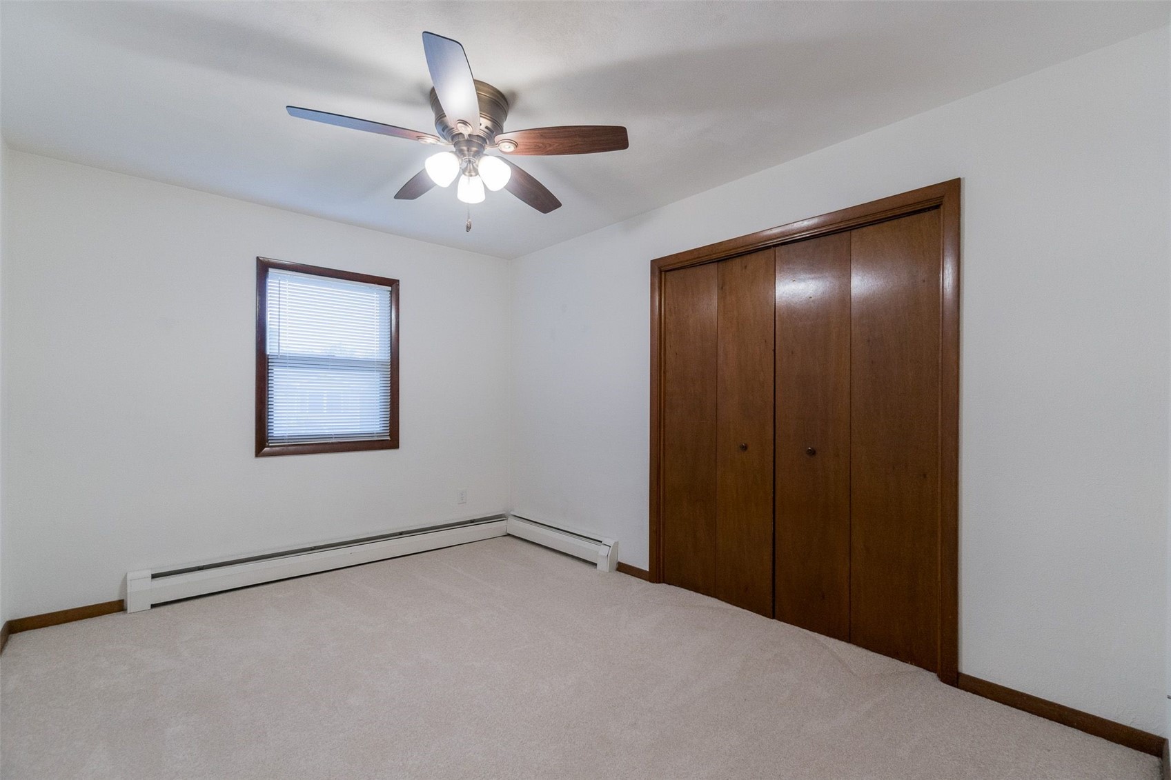 107 Mill Avenue Springville IA 52336