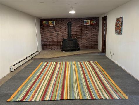 107 Mill Avenue Springville IA 52336