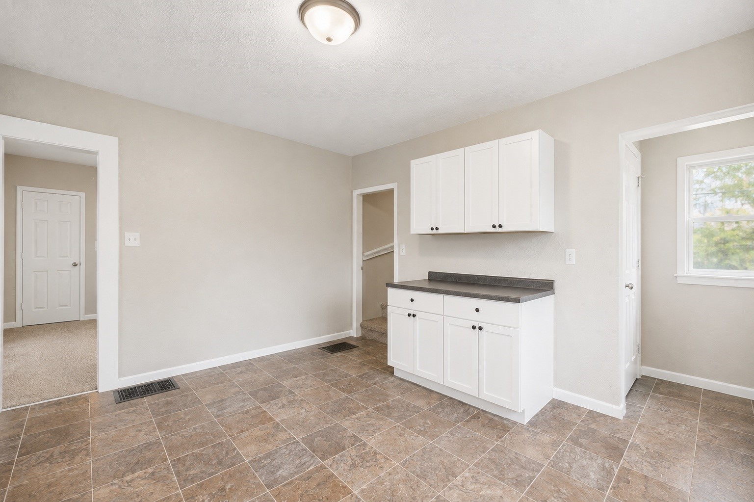 1619 5th Avenue SE Cedar Rapids IA 52403