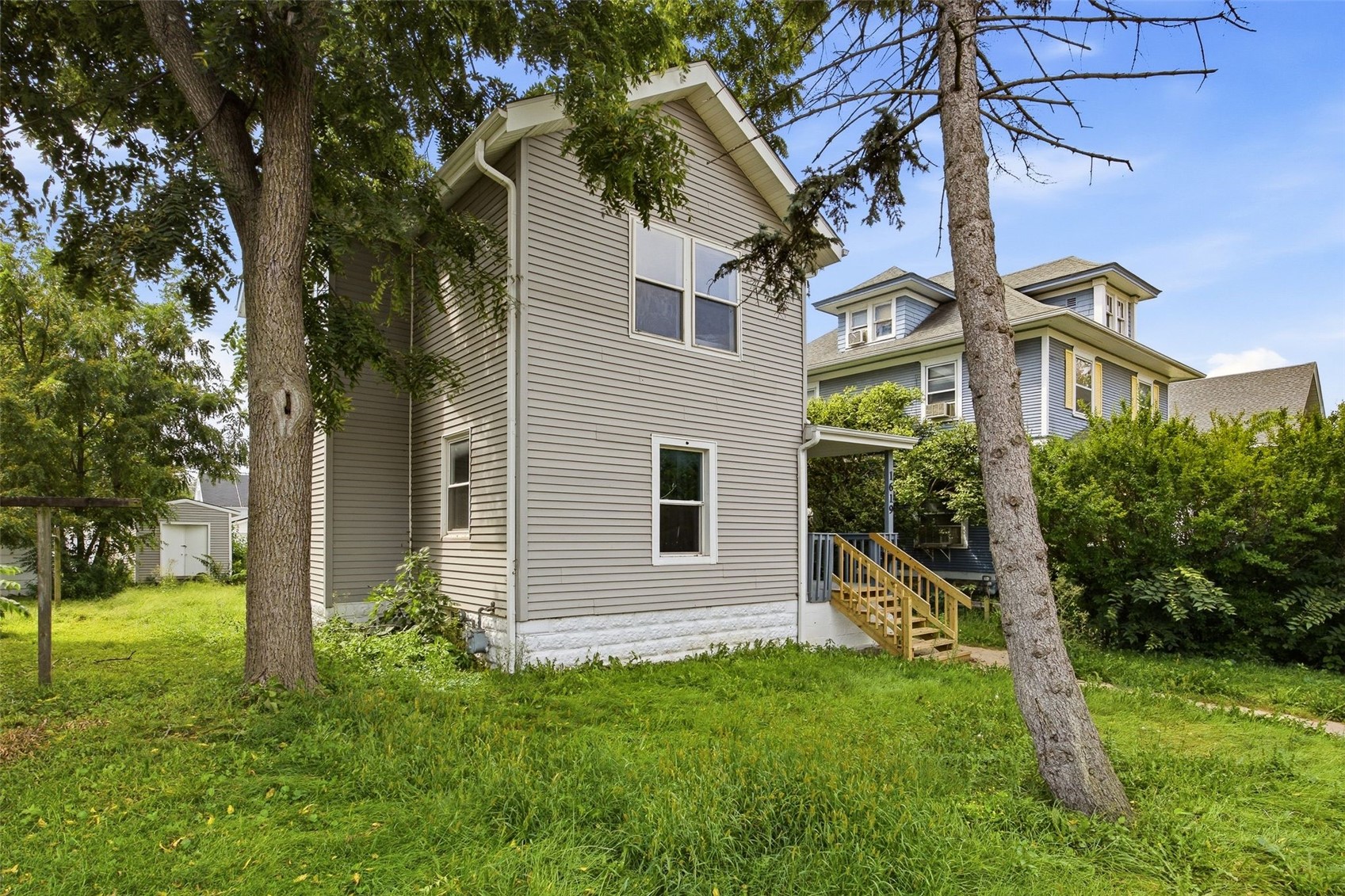 1619 5th Avenue SE Cedar Rapids IA 52403