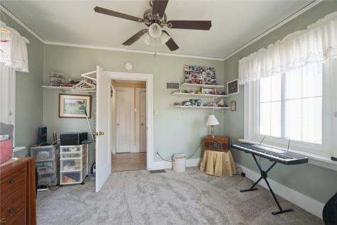 311 22nd Street NE Cedar Rapids IA 52402