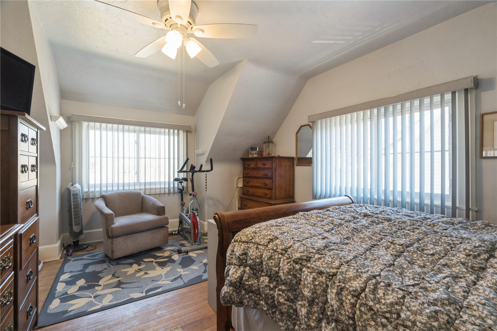 311 22nd Street NE Cedar Rapids IA 52402