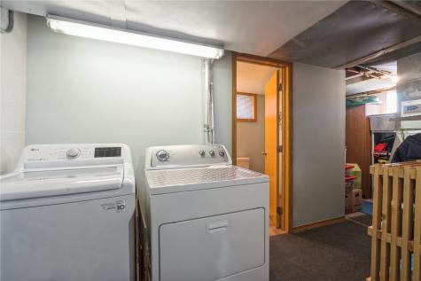 311 22nd Street NE Cedar Rapids IA 52402
