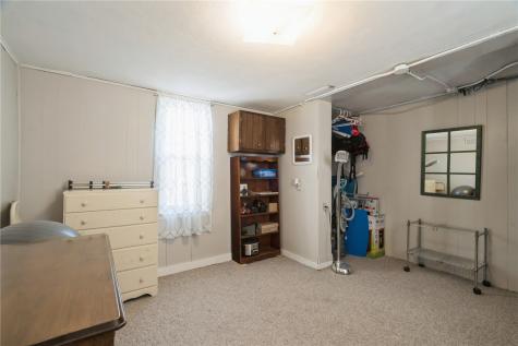311 22nd Street NE Cedar Rapids IA 52402