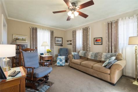 311 22nd Street NE Cedar Rapids IA 52402