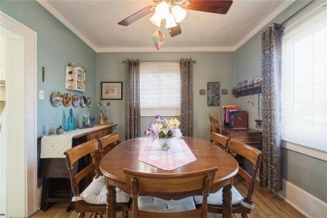 311 22nd Street NE Cedar Rapids IA 52402