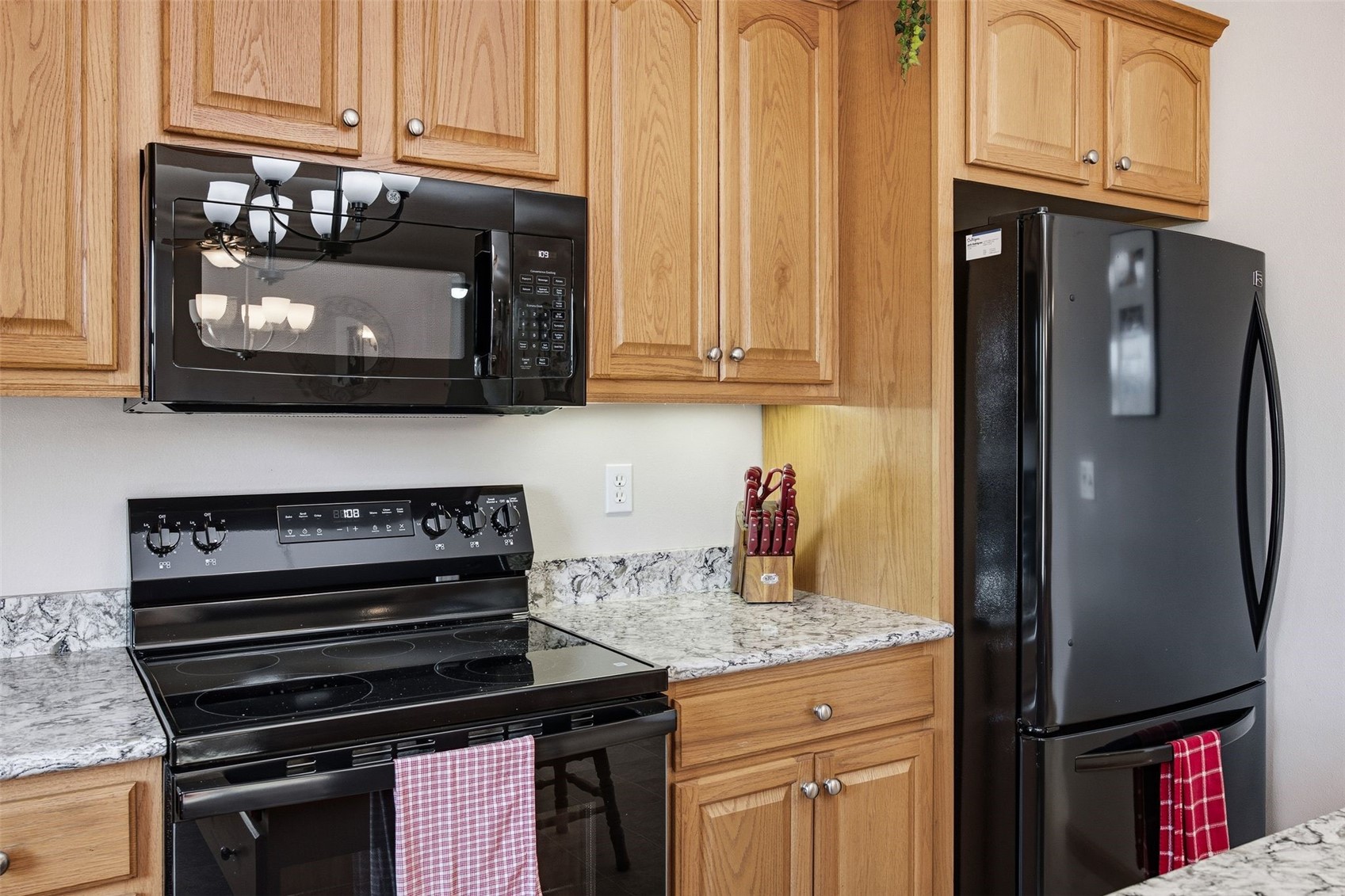 2185 Robert Court Marion IA 52302