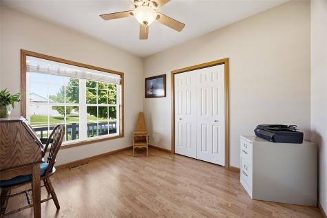 2185 Robert Court Marion IA 52302