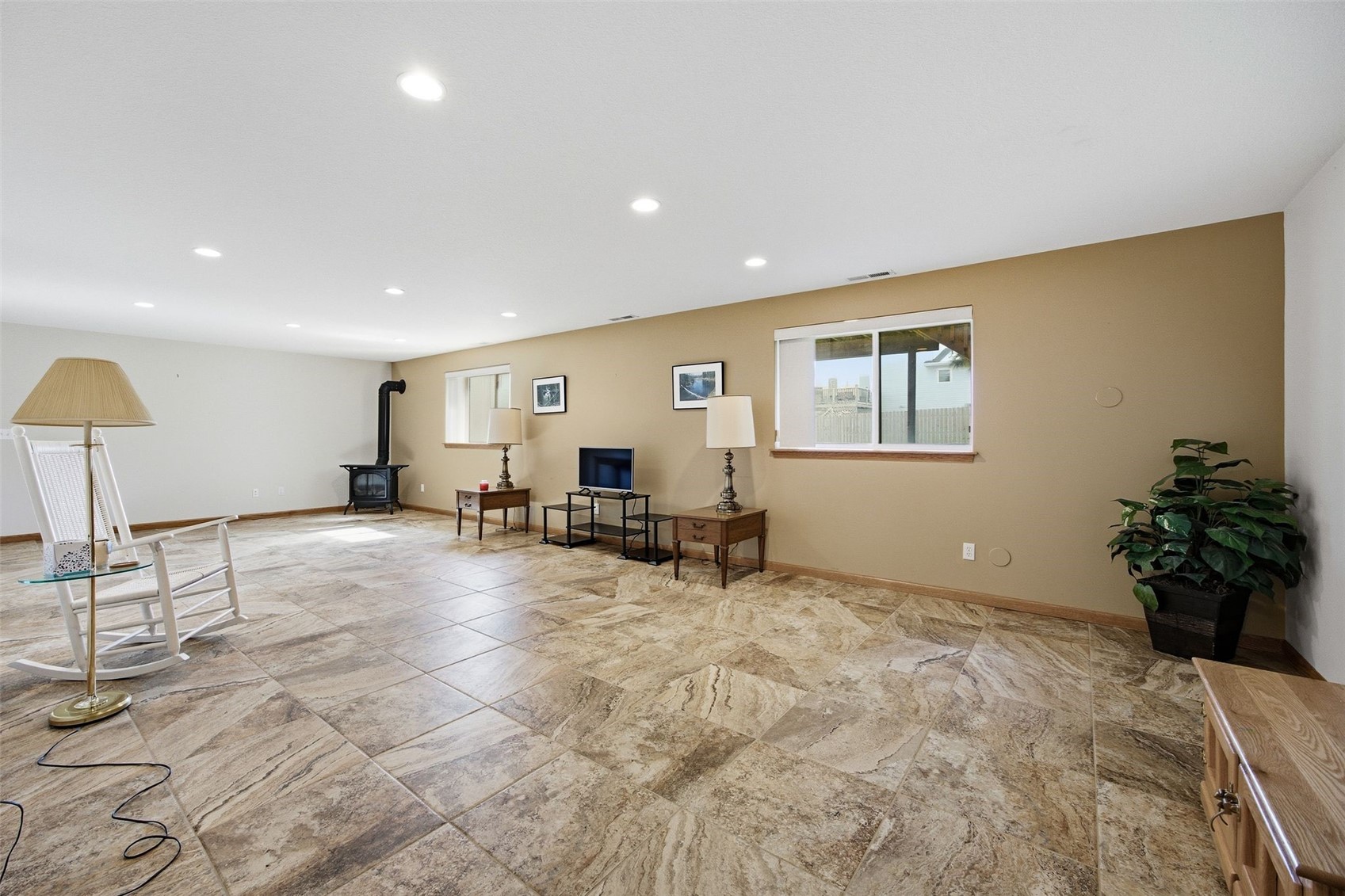 2185 Robert Court Marion IA 52302
