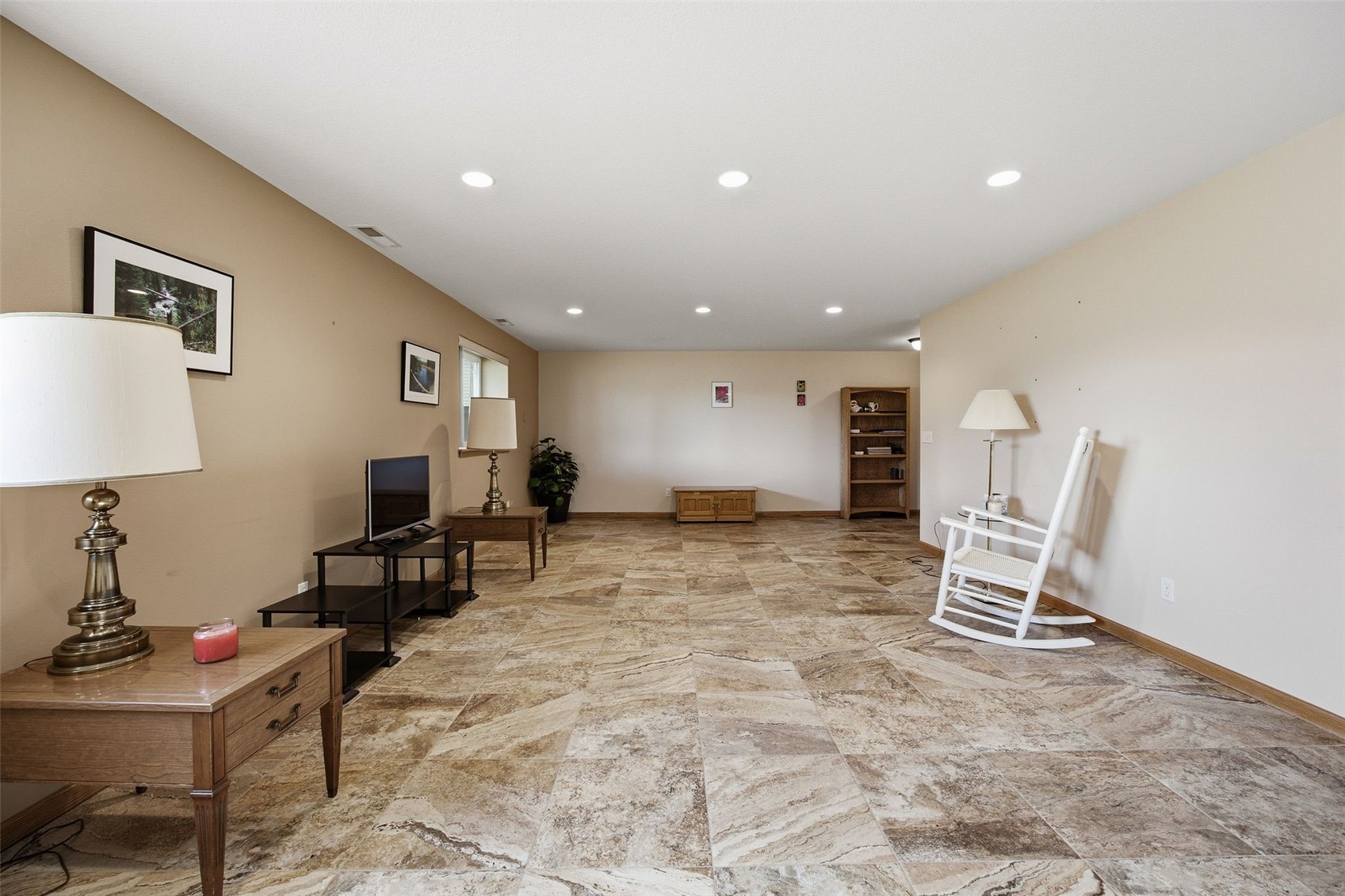 2185 Robert Court Marion IA 52302