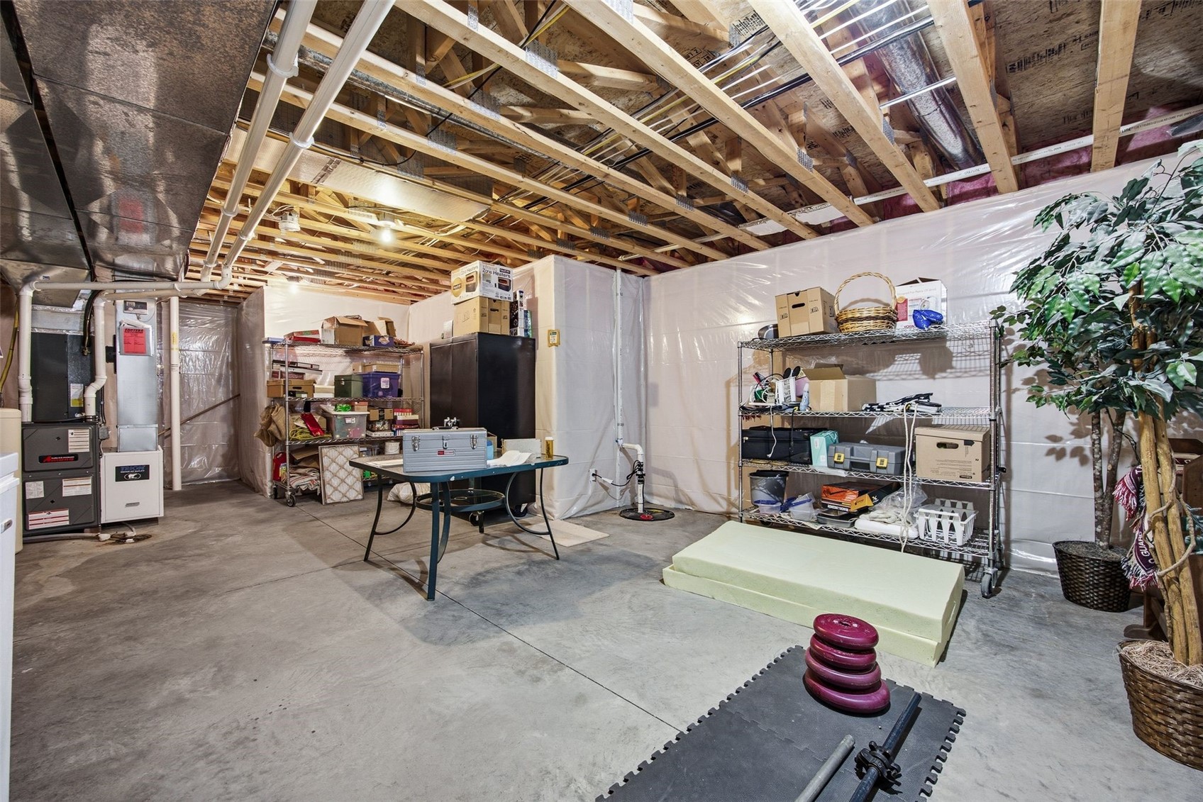 2185 Robert Court Marion IA 52302