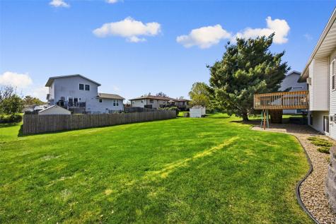 2185 Robert Court Marion IA 52302