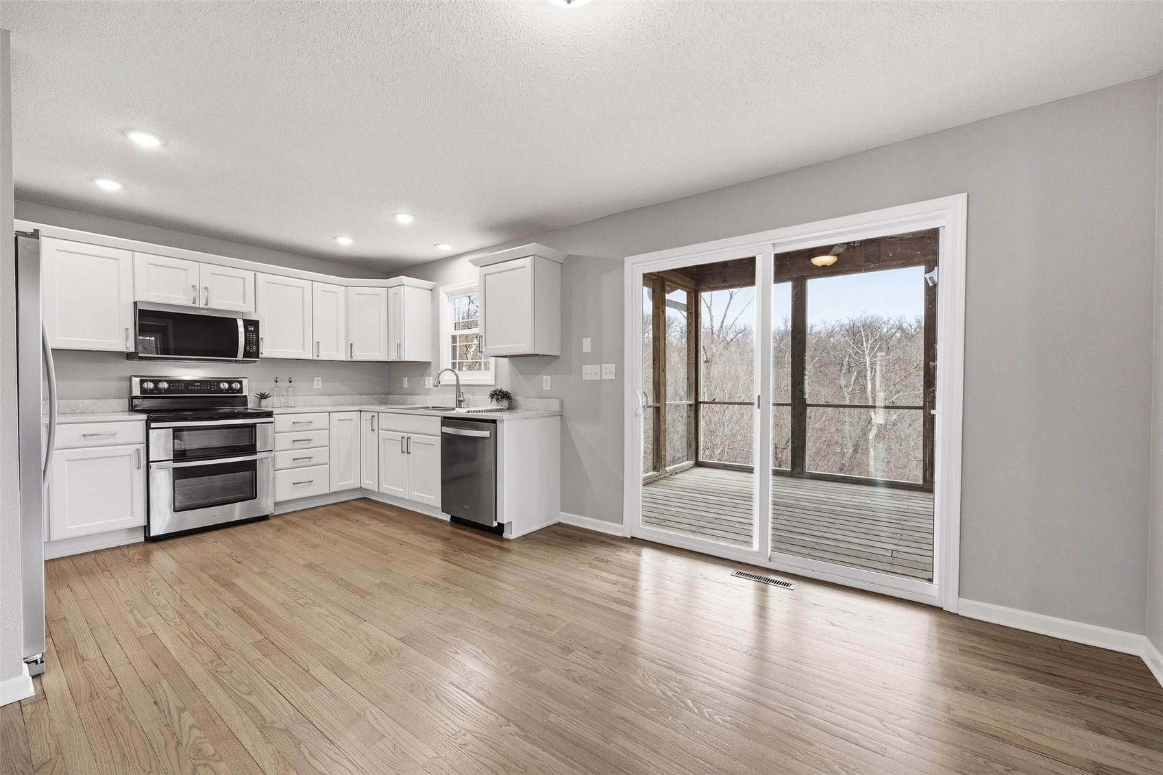 3310 Riverside Drive NE Cedar Rapids IA 52411