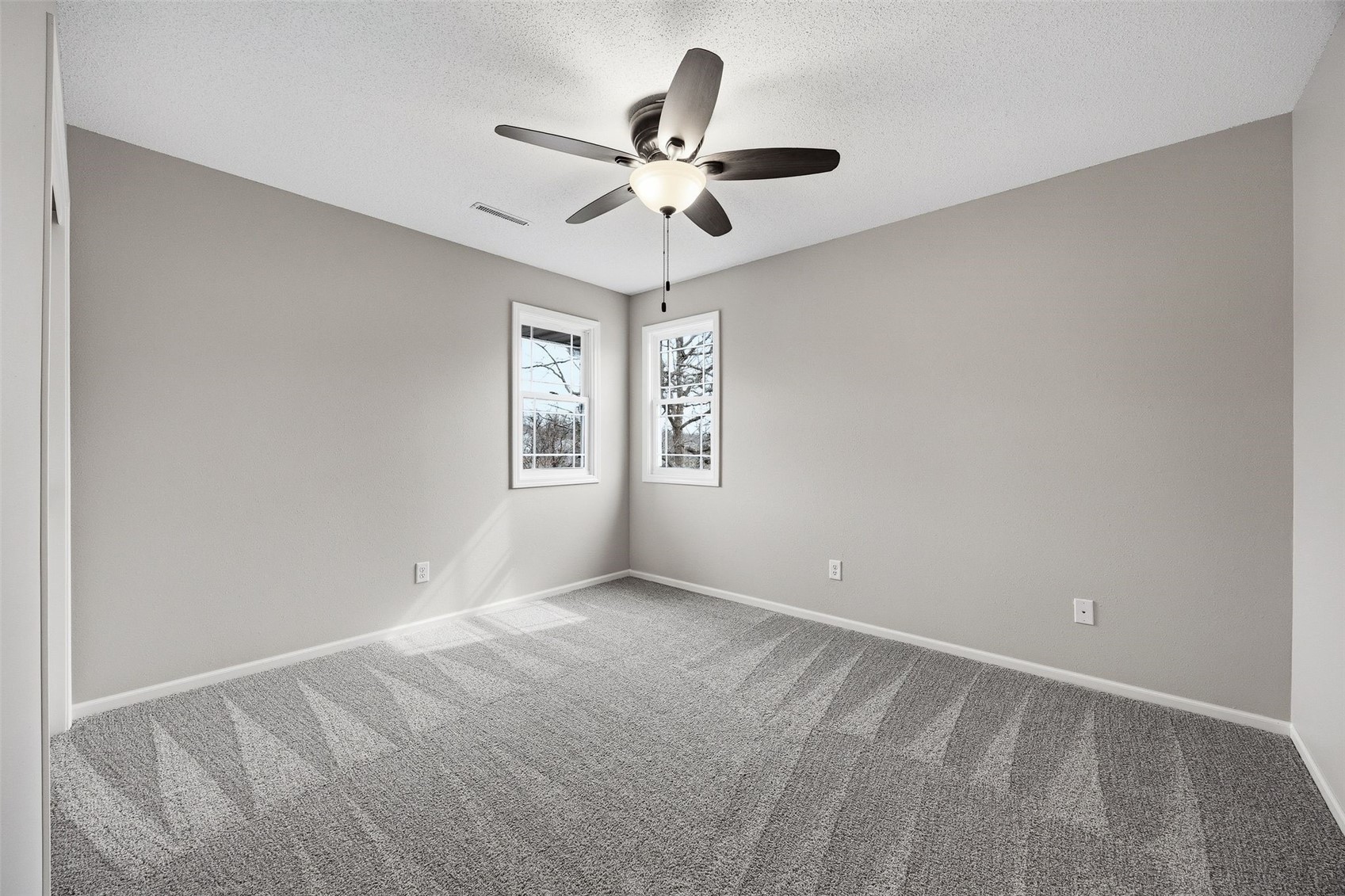 3310 Riverside Drive NE Cedar Rapids IA 52411