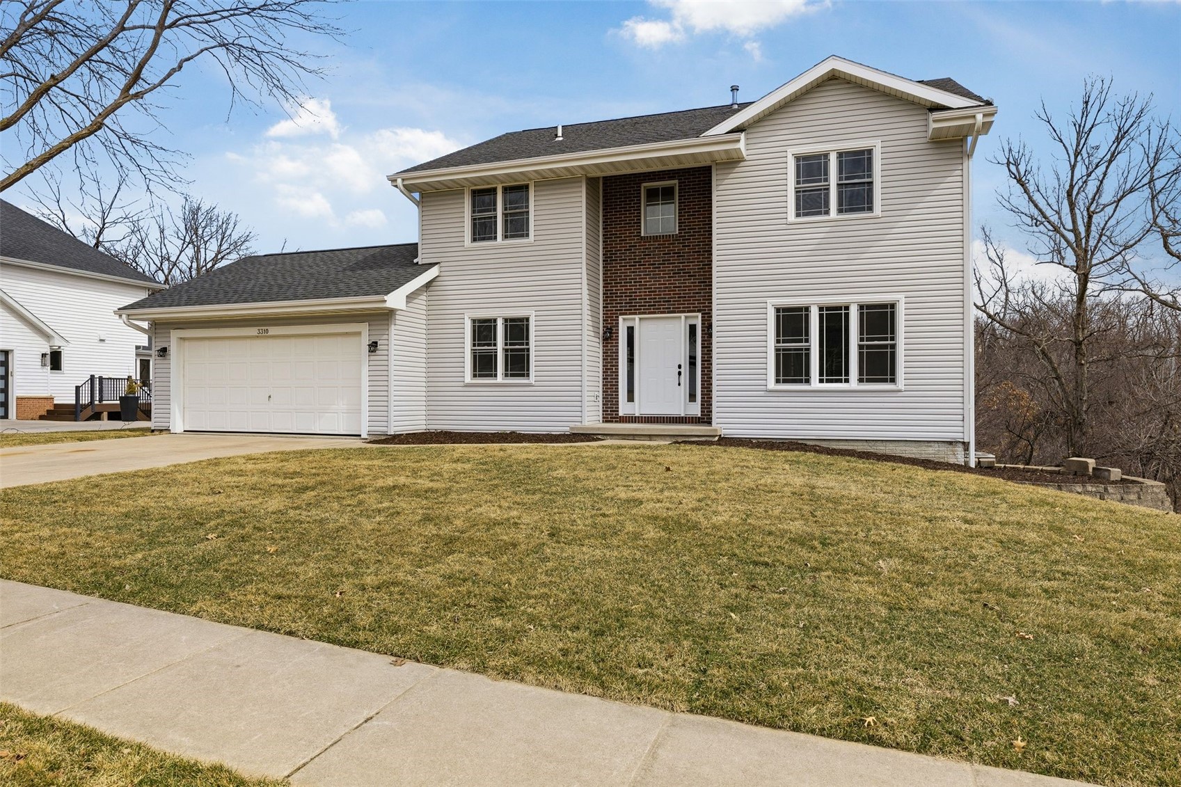 3310 Riverside Drive NE Cedar Rapids IA 52411