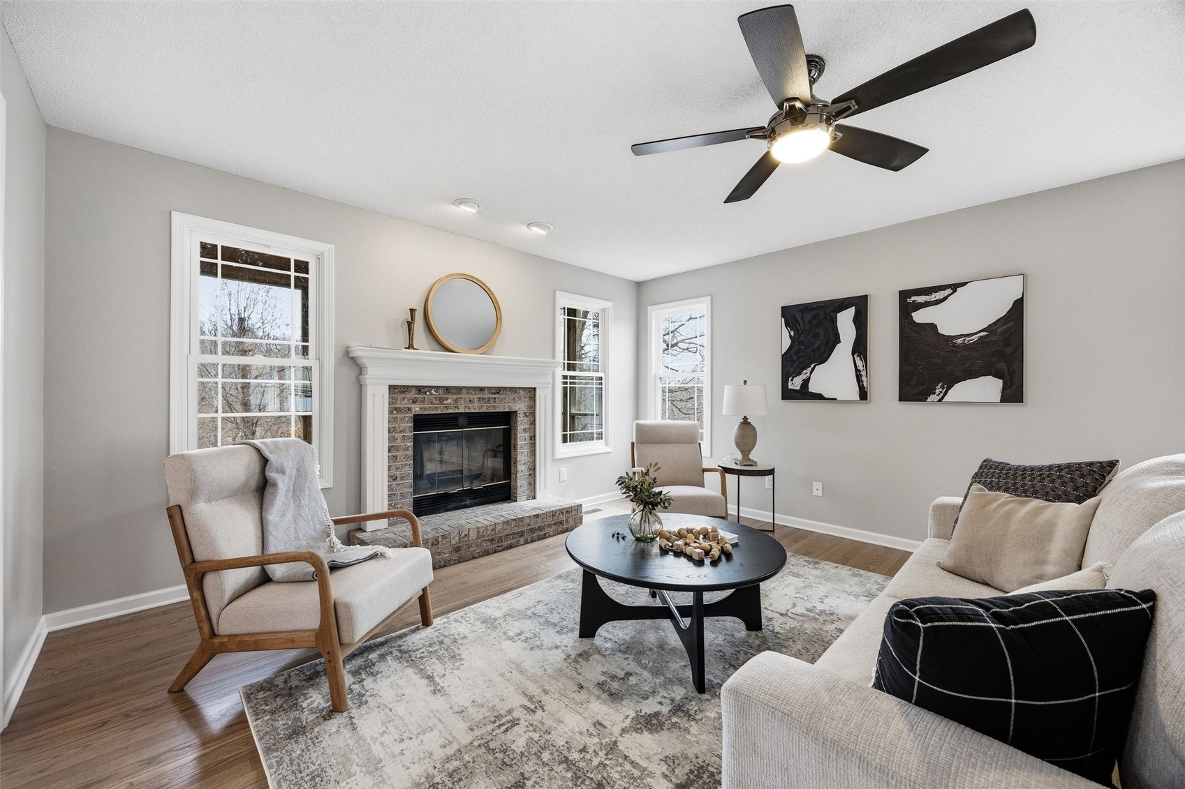 3310 Riverside Drive NE Cedar Rapids IA 52411