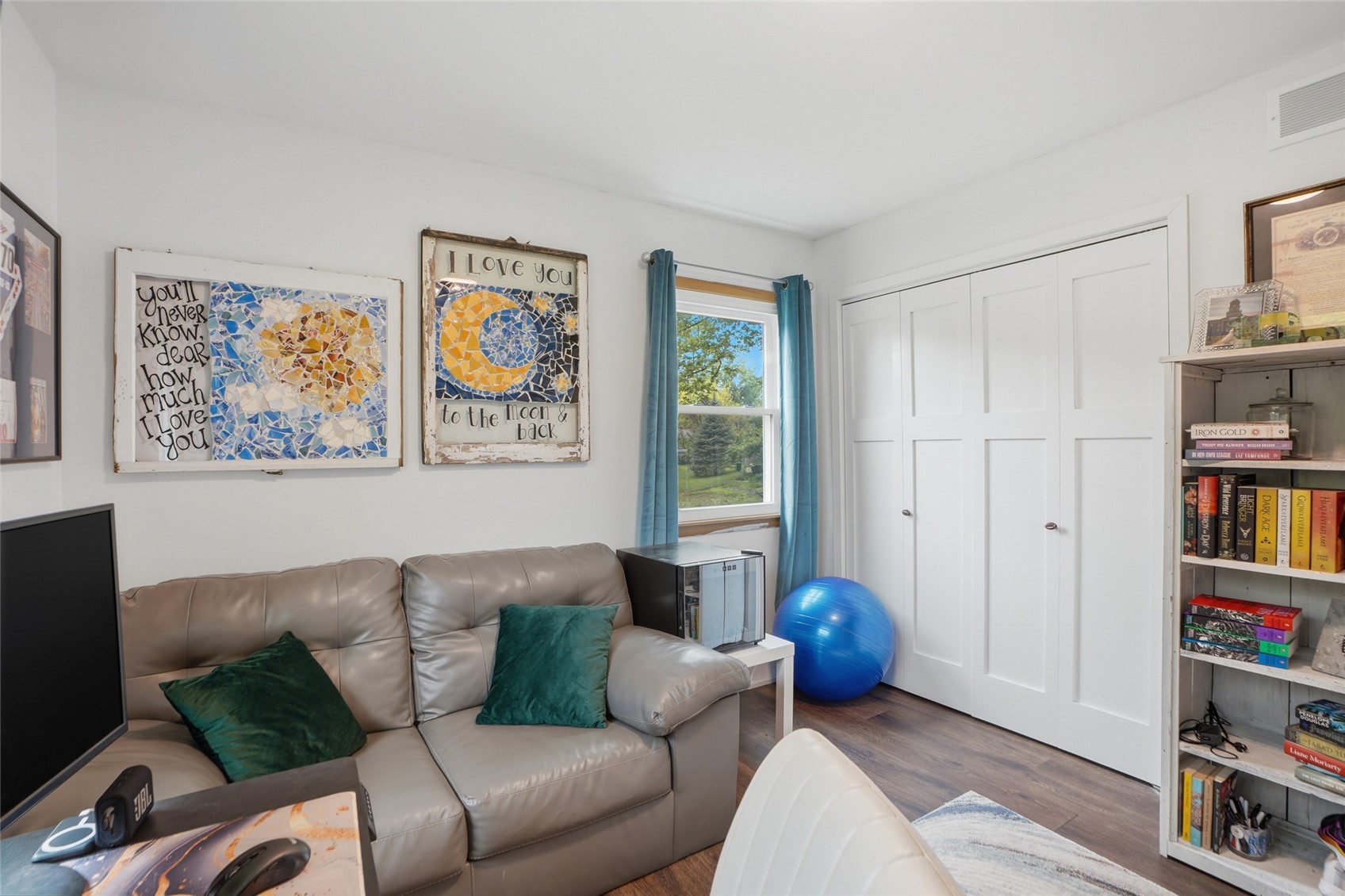 1612 Derwen Drive Iowa City IA 52246