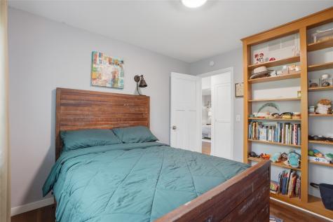 1612 Derwen Drive Iowa City IA 52246