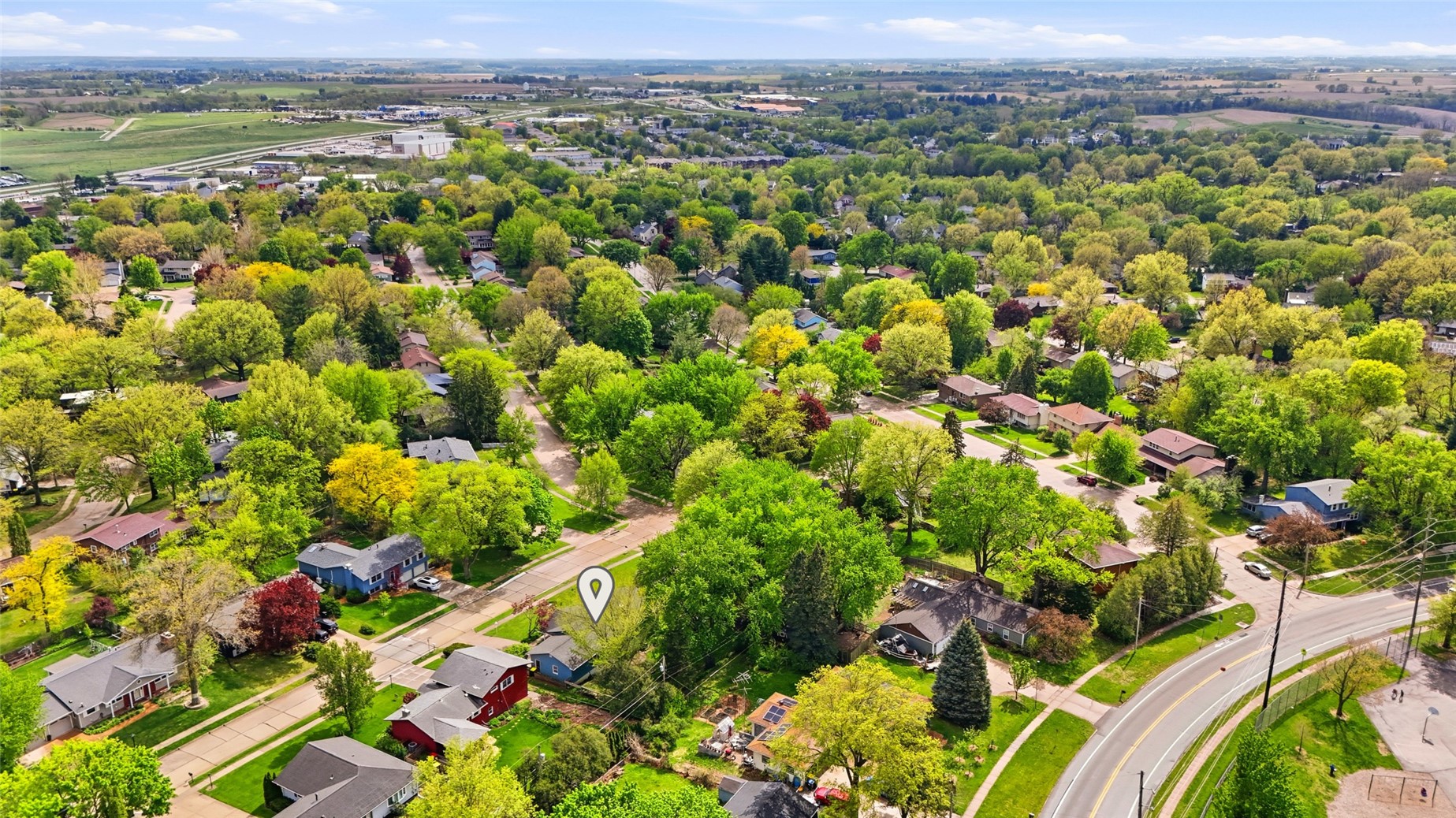1612 Derwen Drive Iowa City IA 52246