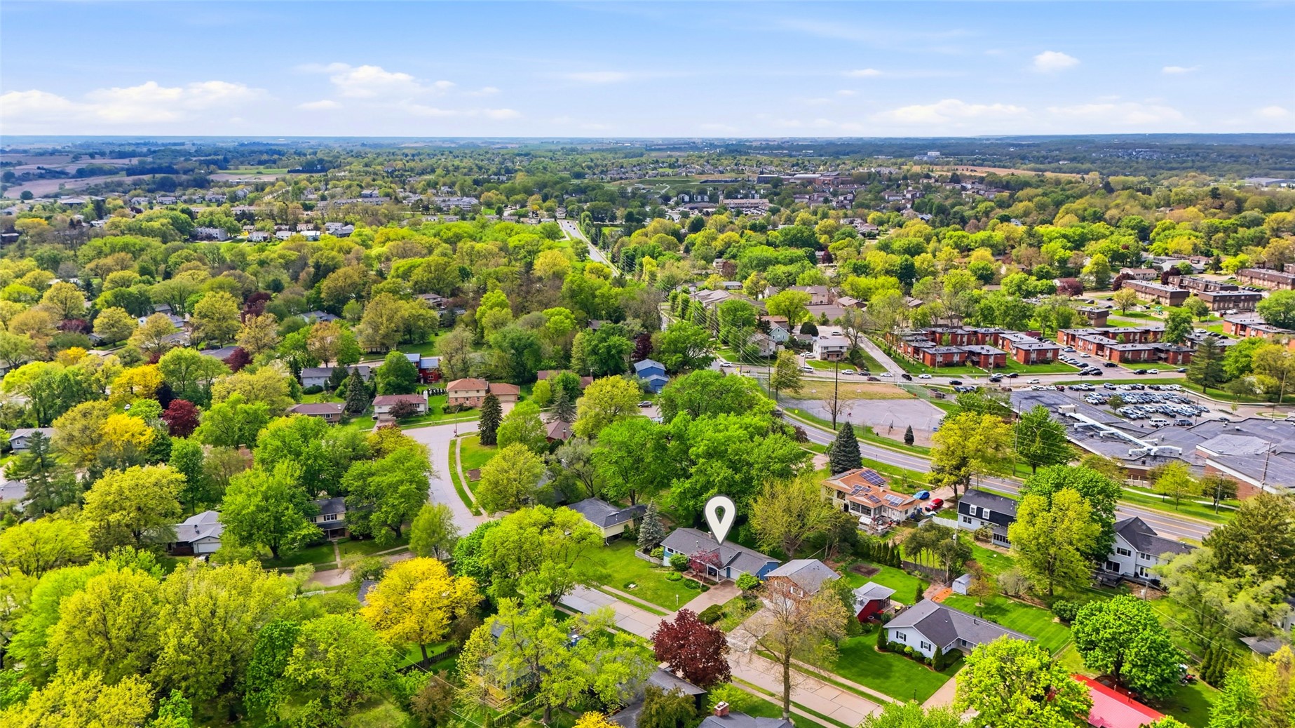 1612 Derwen Drive Iowa City IA 52246