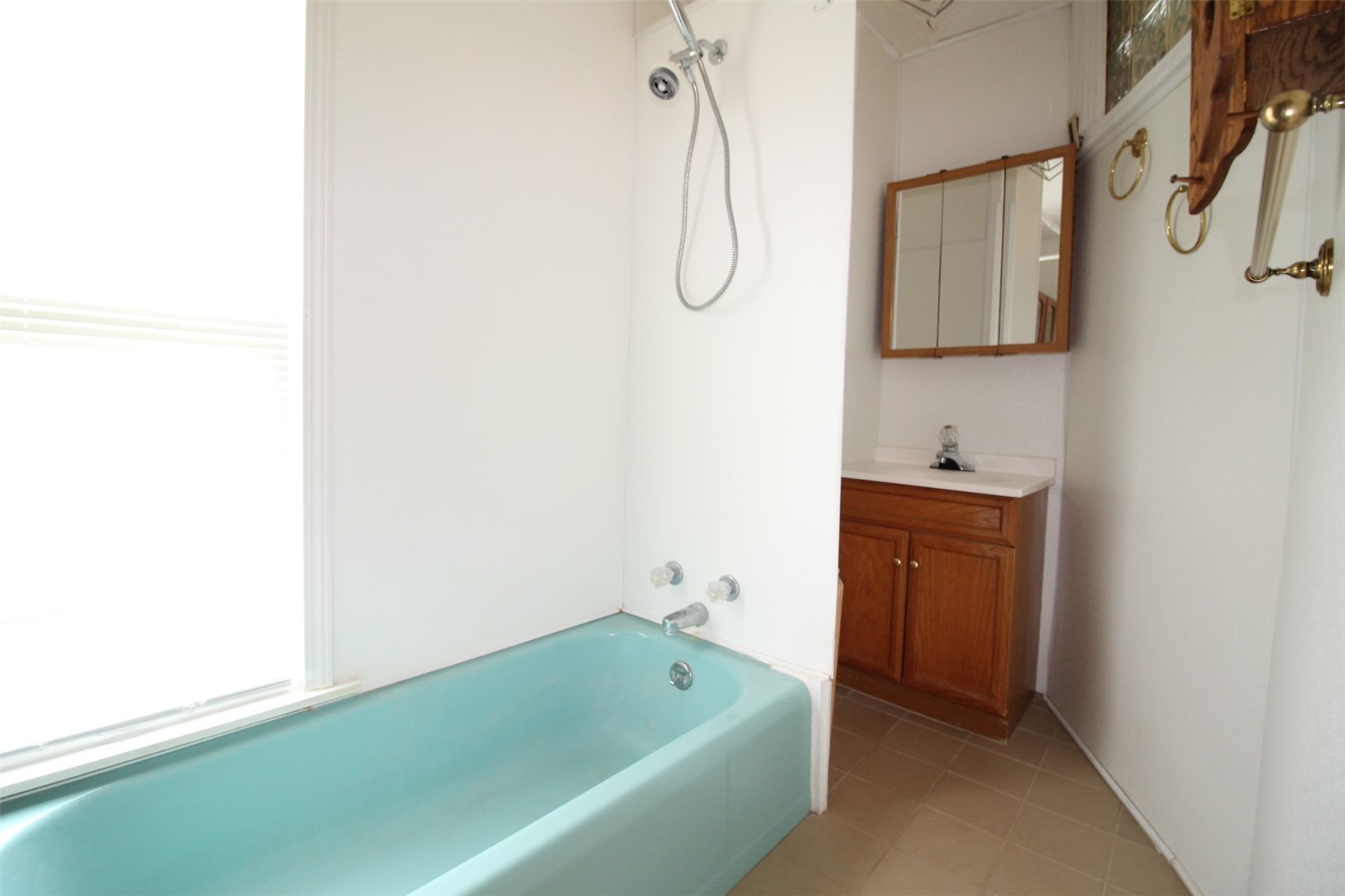 114 W Oak Street North English IA 52316