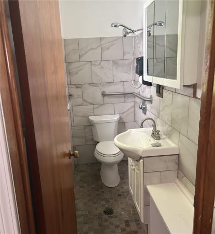 114 W Oak Street North English IA 52316