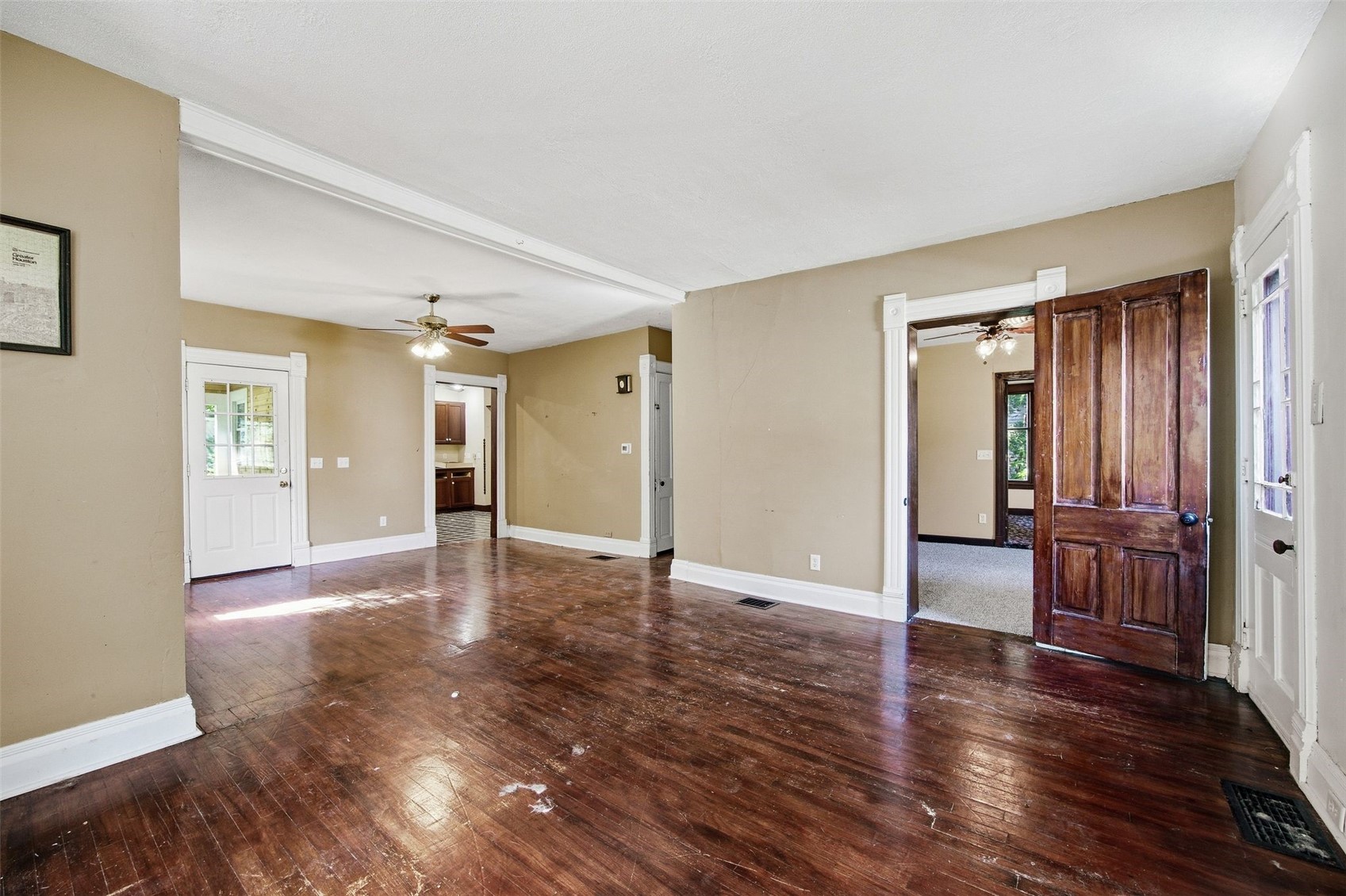 402 3rd Street NW Mt Vernon IA 52314