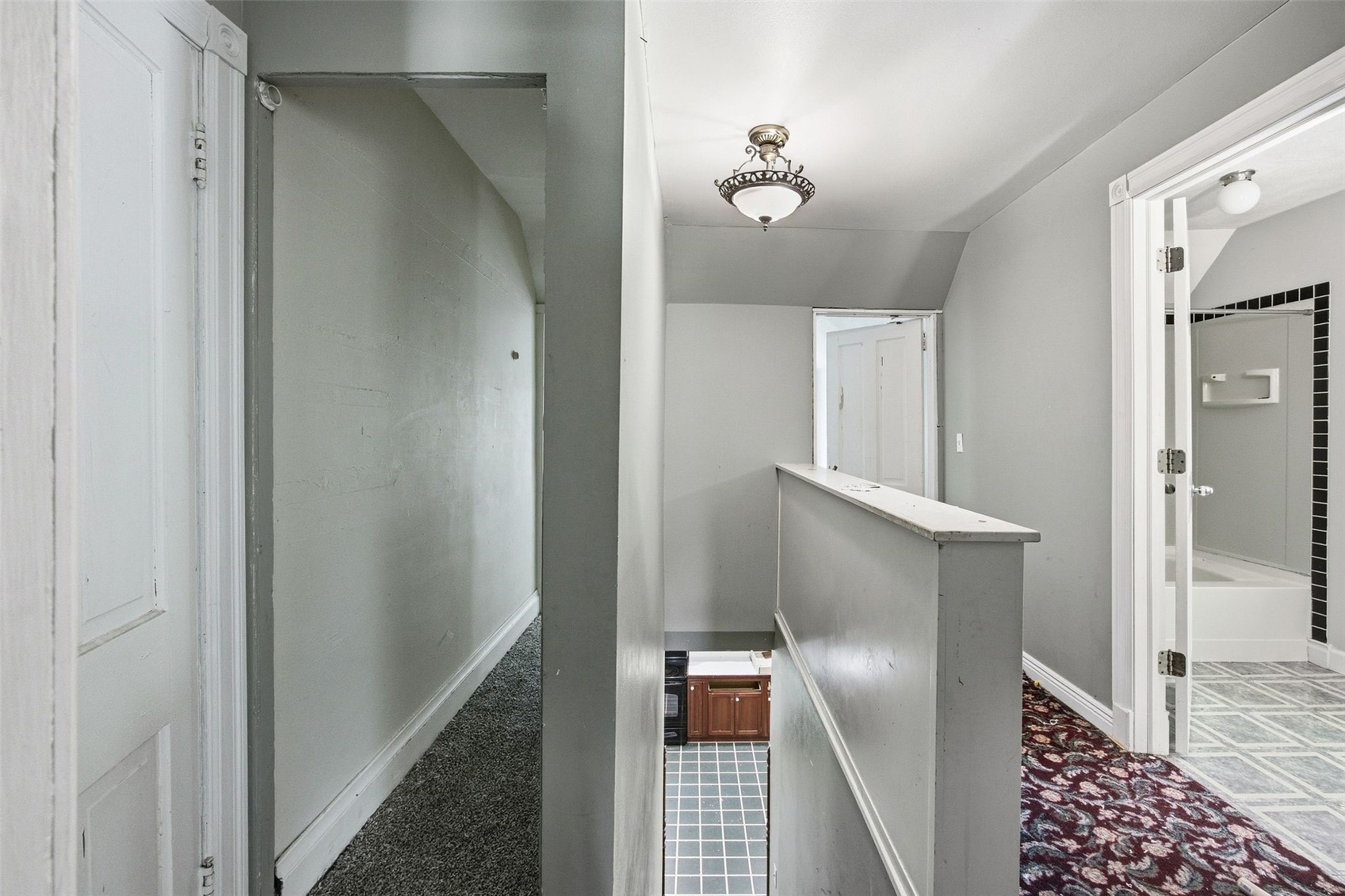 402 3rd Street NW Mt Vernon IA 52314