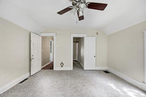 402 3rd Street NW Mt Vernon IA 52314