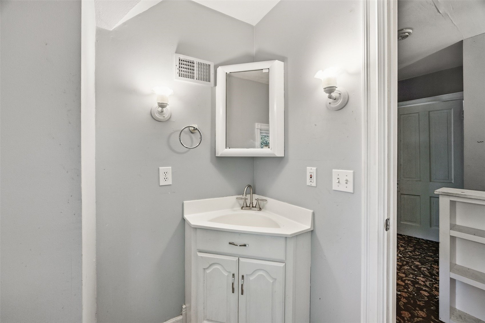 402 3rd Street NW Mt Vernon IA 52314