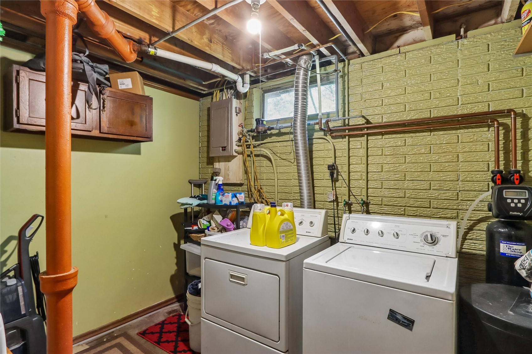 46 Regal Lane Iowa City IA 52240