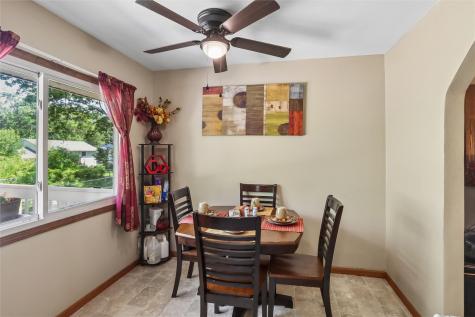46 Regal Lane Iowa City IA 52240