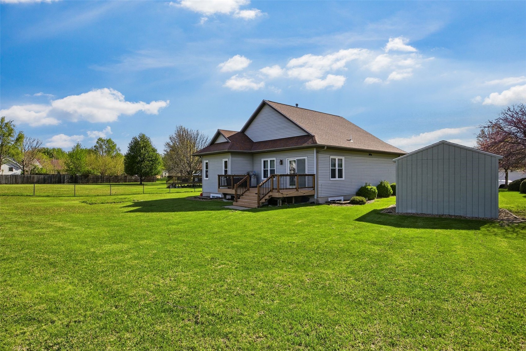 125 Stanwyck Drive Iowa City IA 52240