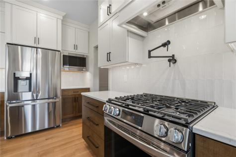4135 Tall Pines Court Marion IA 52302