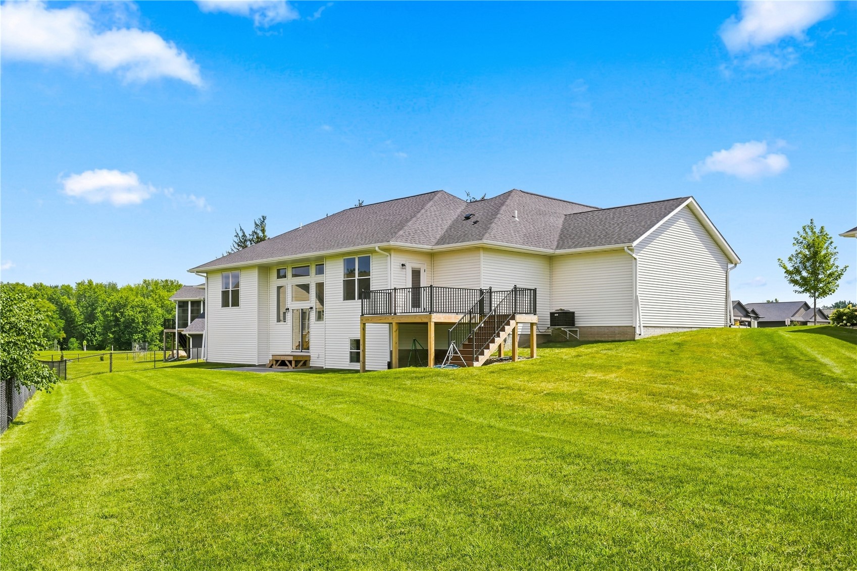 4135 Tall Pines Court Marion IA 52302