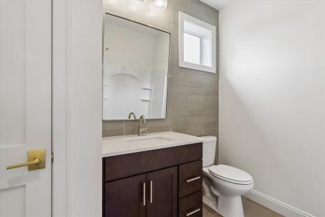 405 Macbride Trail Solon IA 52333